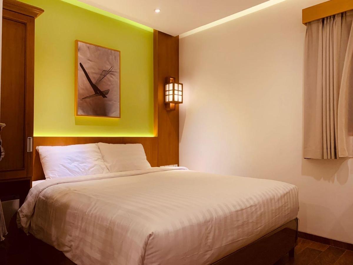 Unuma Hotel Jakarta Exterior foto