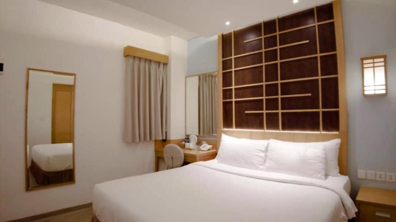 Unuma Hotel Jakarta Exterior foto