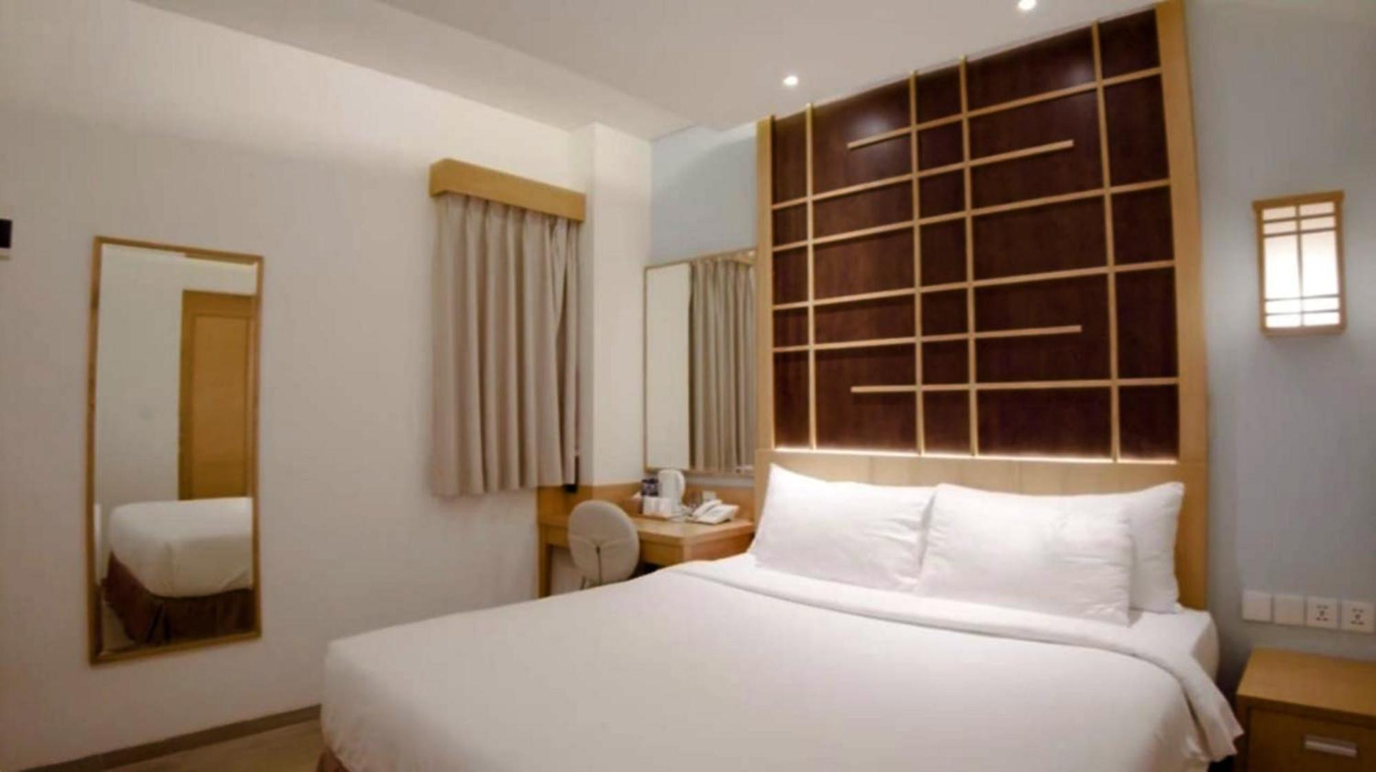 Unuma Hotel Jakarta Exterior foto